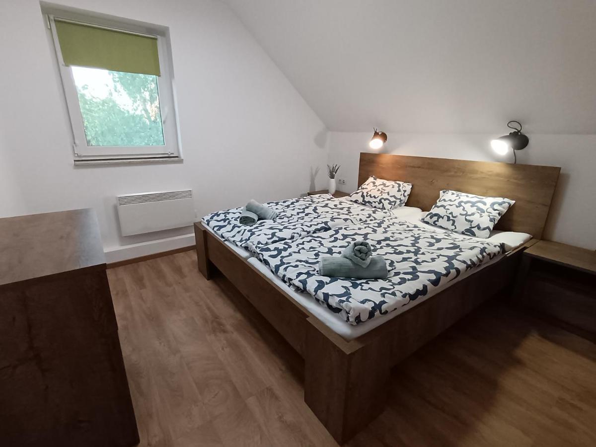 Casa Blanca Apartman III - B&B Balatonfenyves