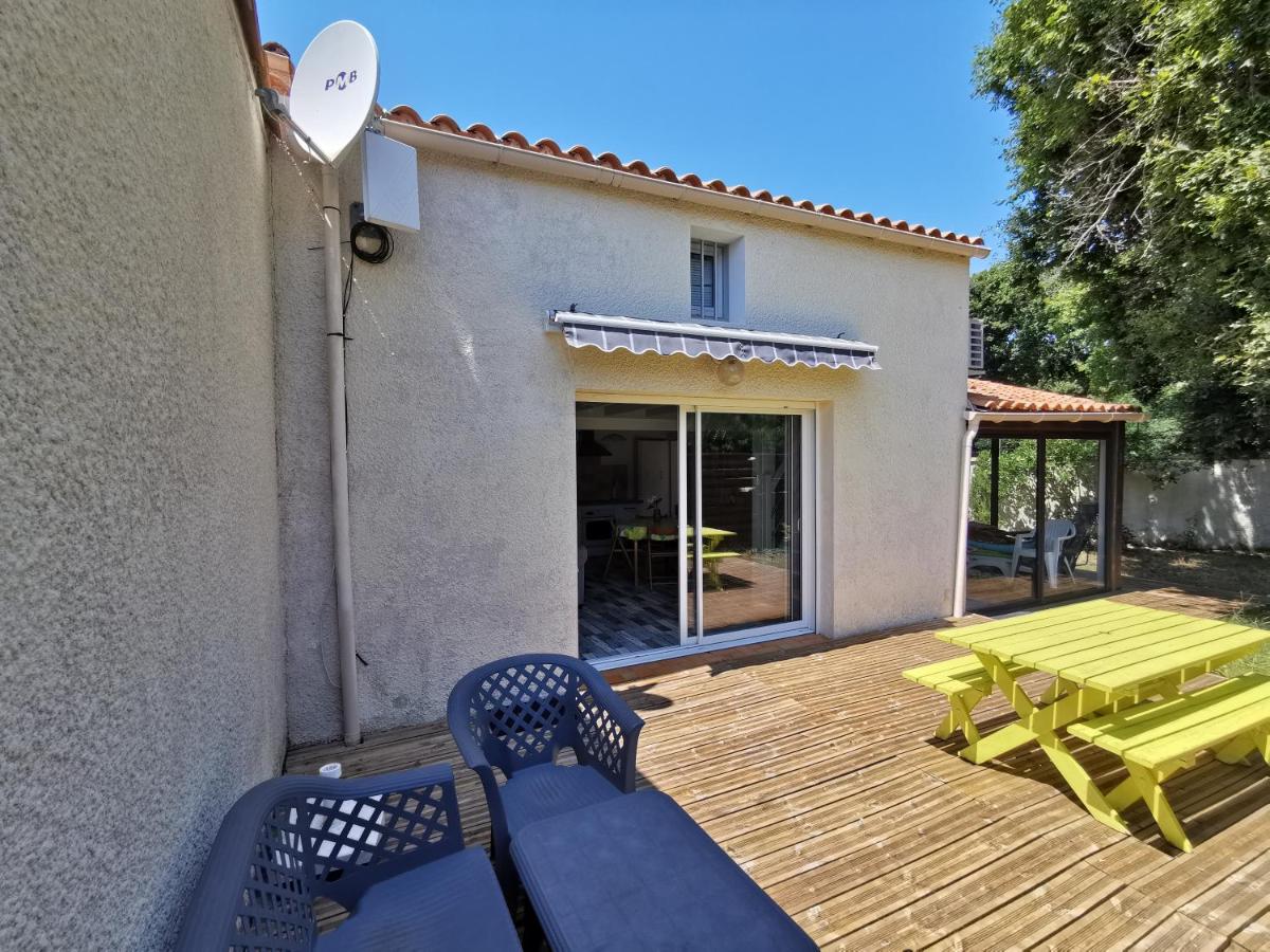 Petite maison agréable à 300 m de la plage - B&B