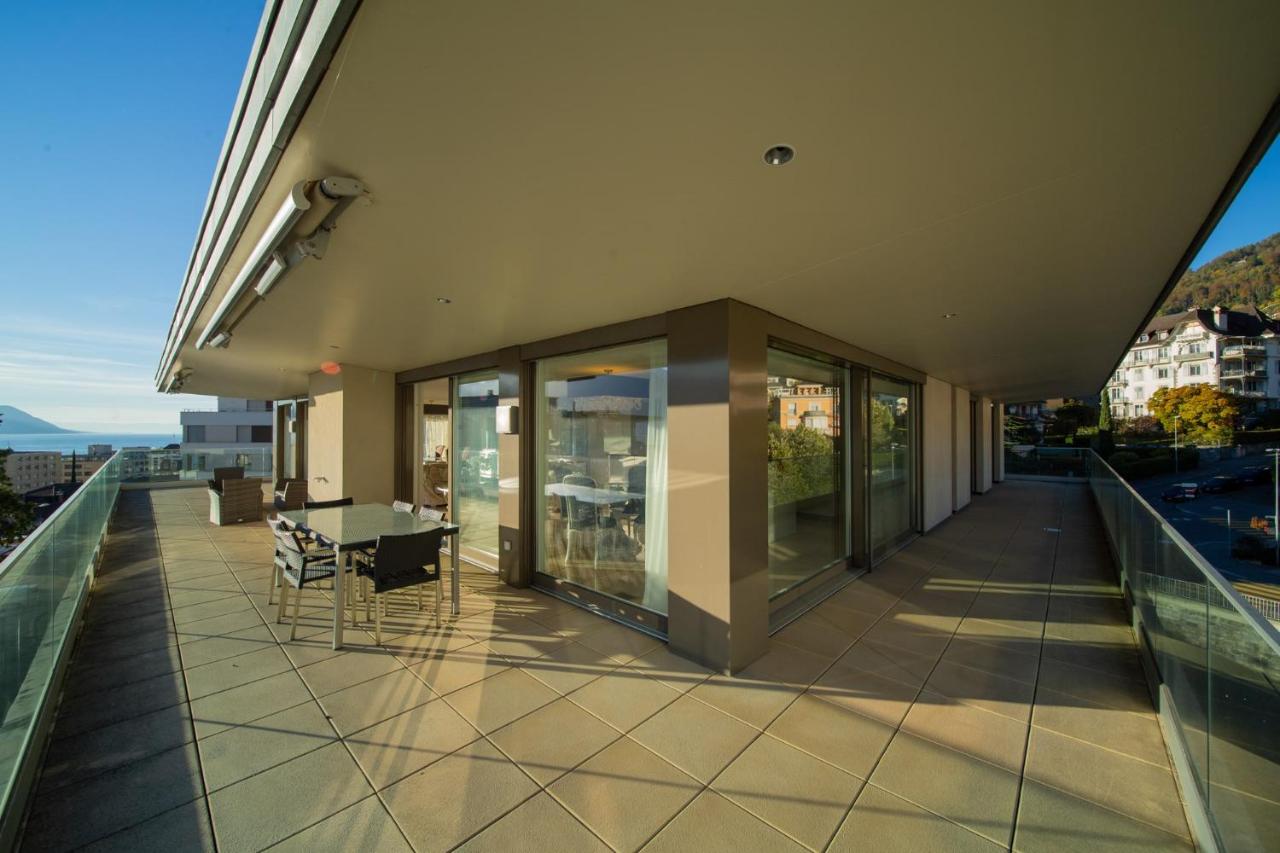 Luxury Penthouse in Montreux City with Lake View by GuestLee - B&B