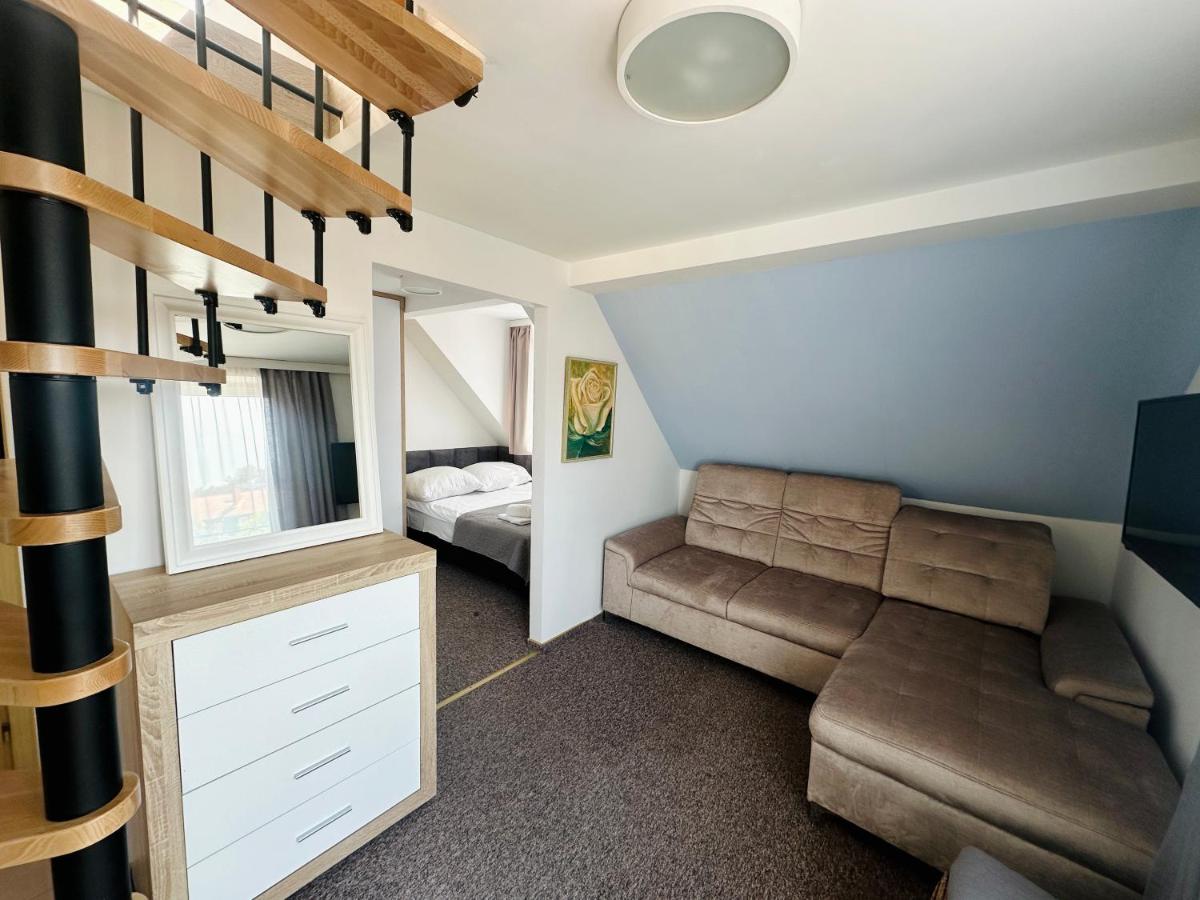 Deluxe Family Suite