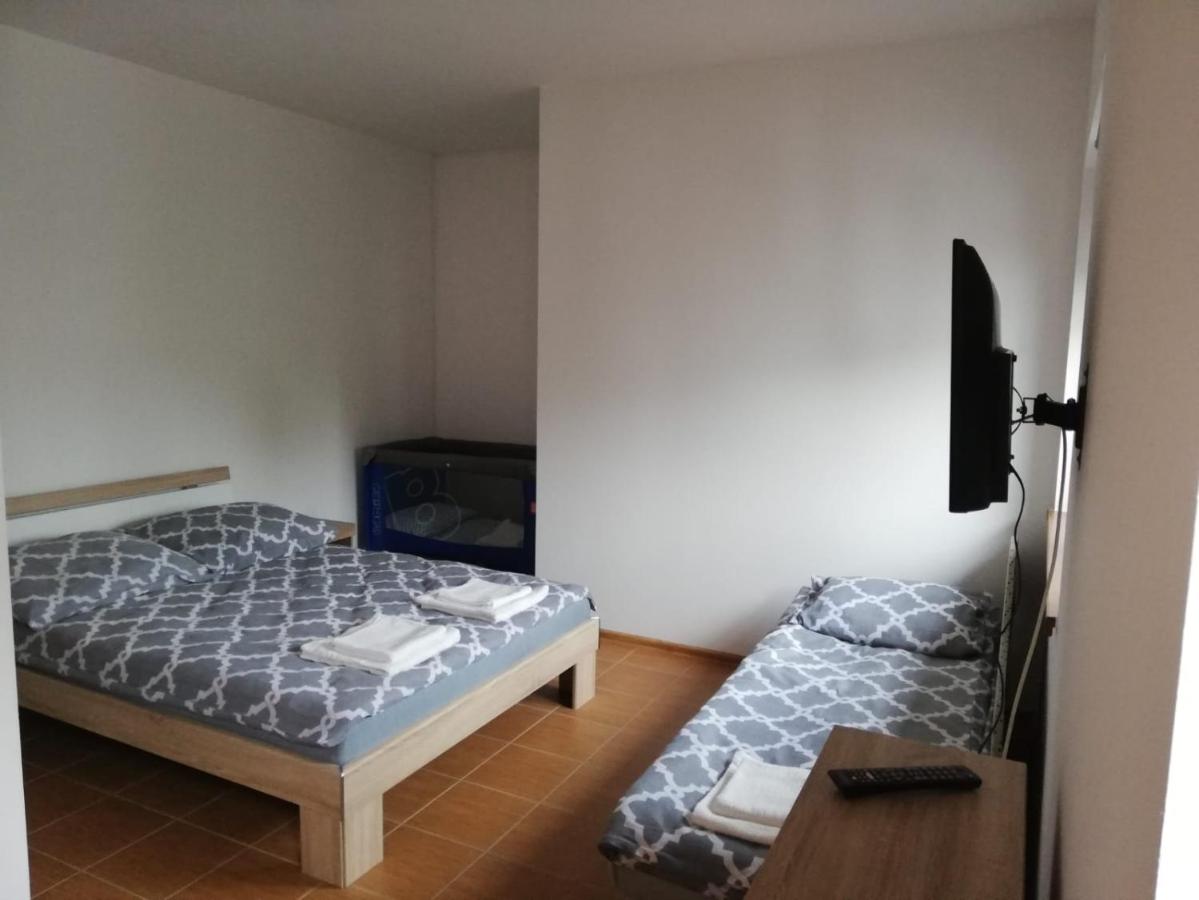 Triple Room with Private Bathroom