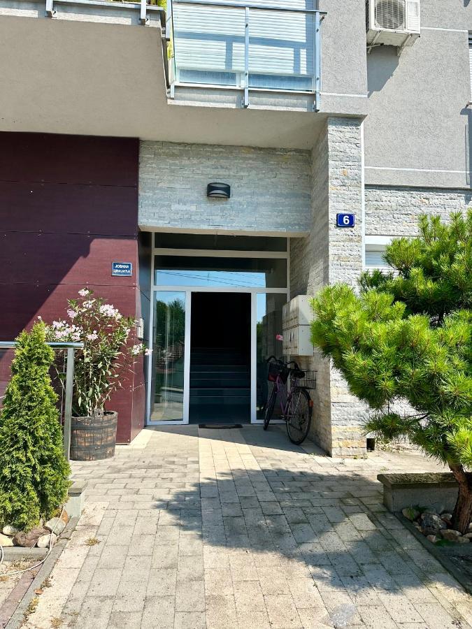 Apartman Floresta - In front of Japanese Garden, enchanting nature view, spotless and cozy - B&B