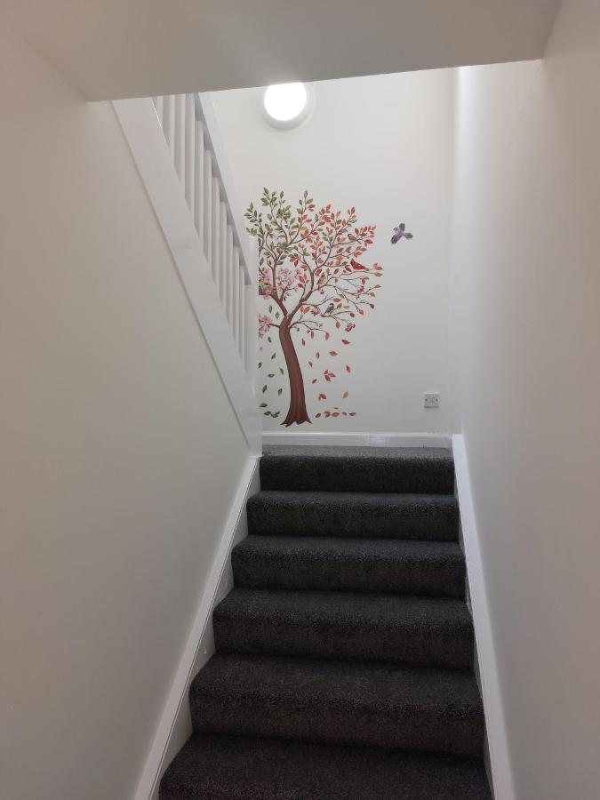Bright - Central - Sleeps 10 - B&B