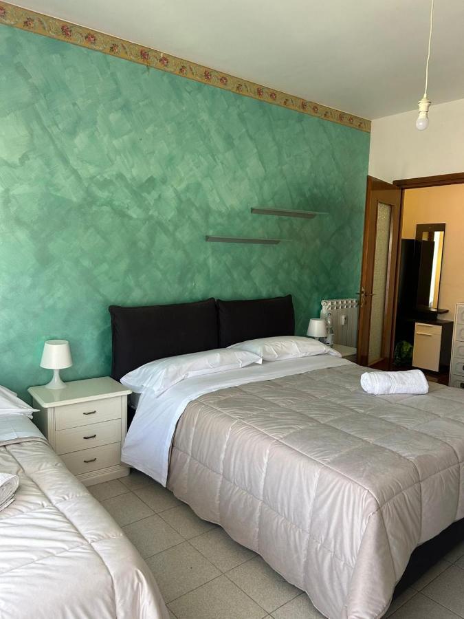Casa Lora con spiaggia privata RDA luxury - B&B Bordighera