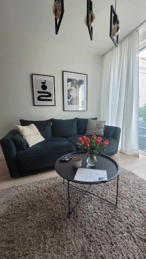 apartament przy plaży w Redłowie - B&B