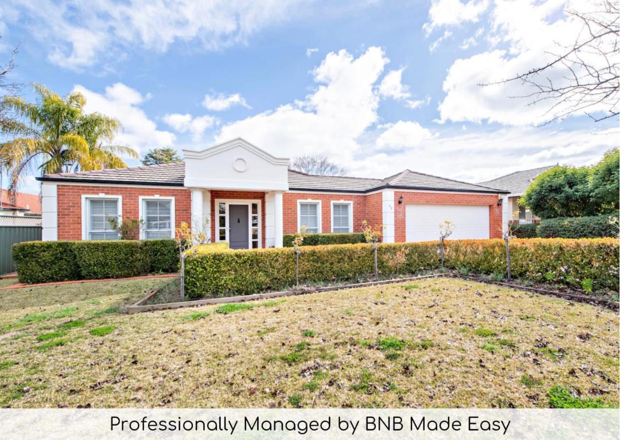 Pinehurst - Close to Zoo & Golf Club, Pet Friendly - B&B Dubbo
