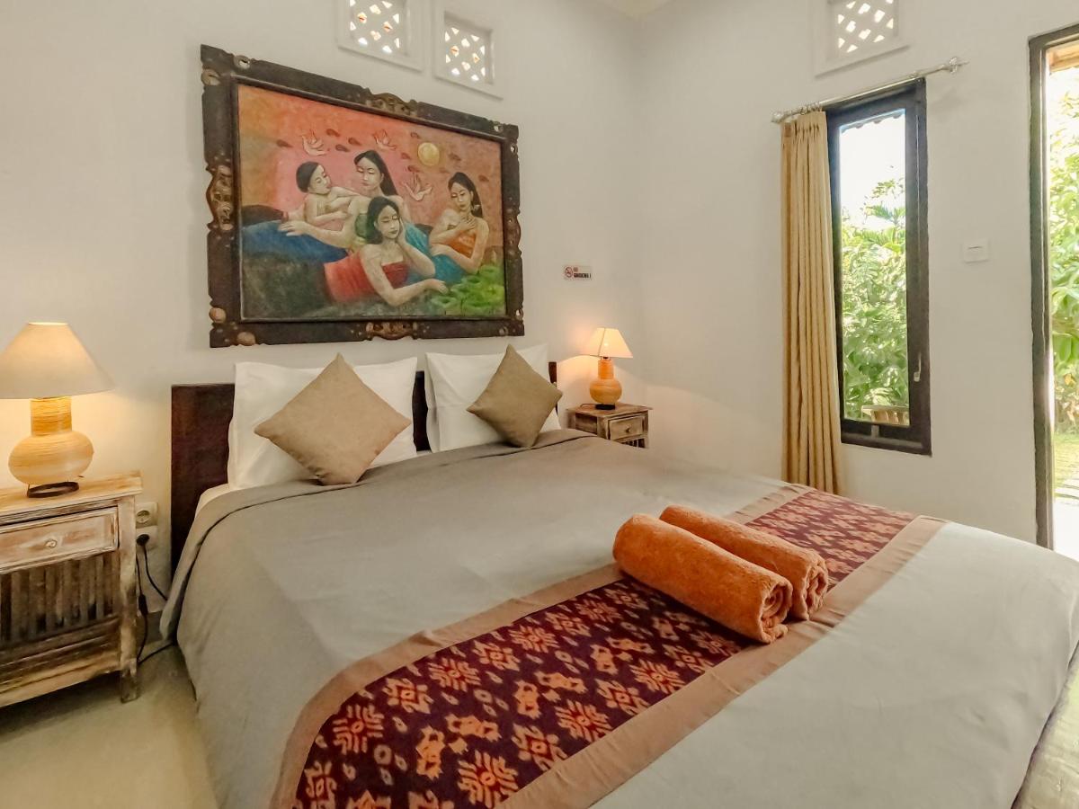 Desa Room with Shared Bathroom