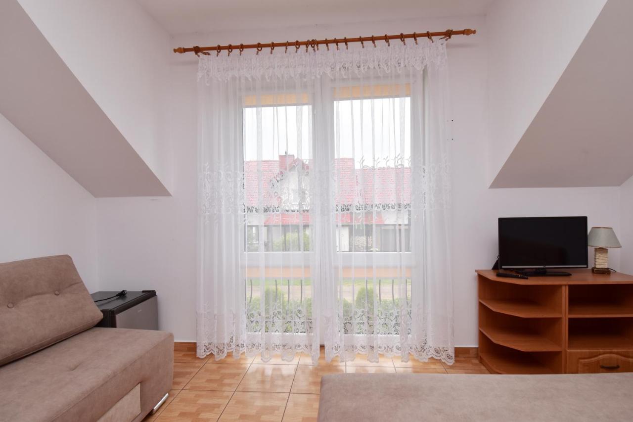 Quadruple Room with Private Bathroom