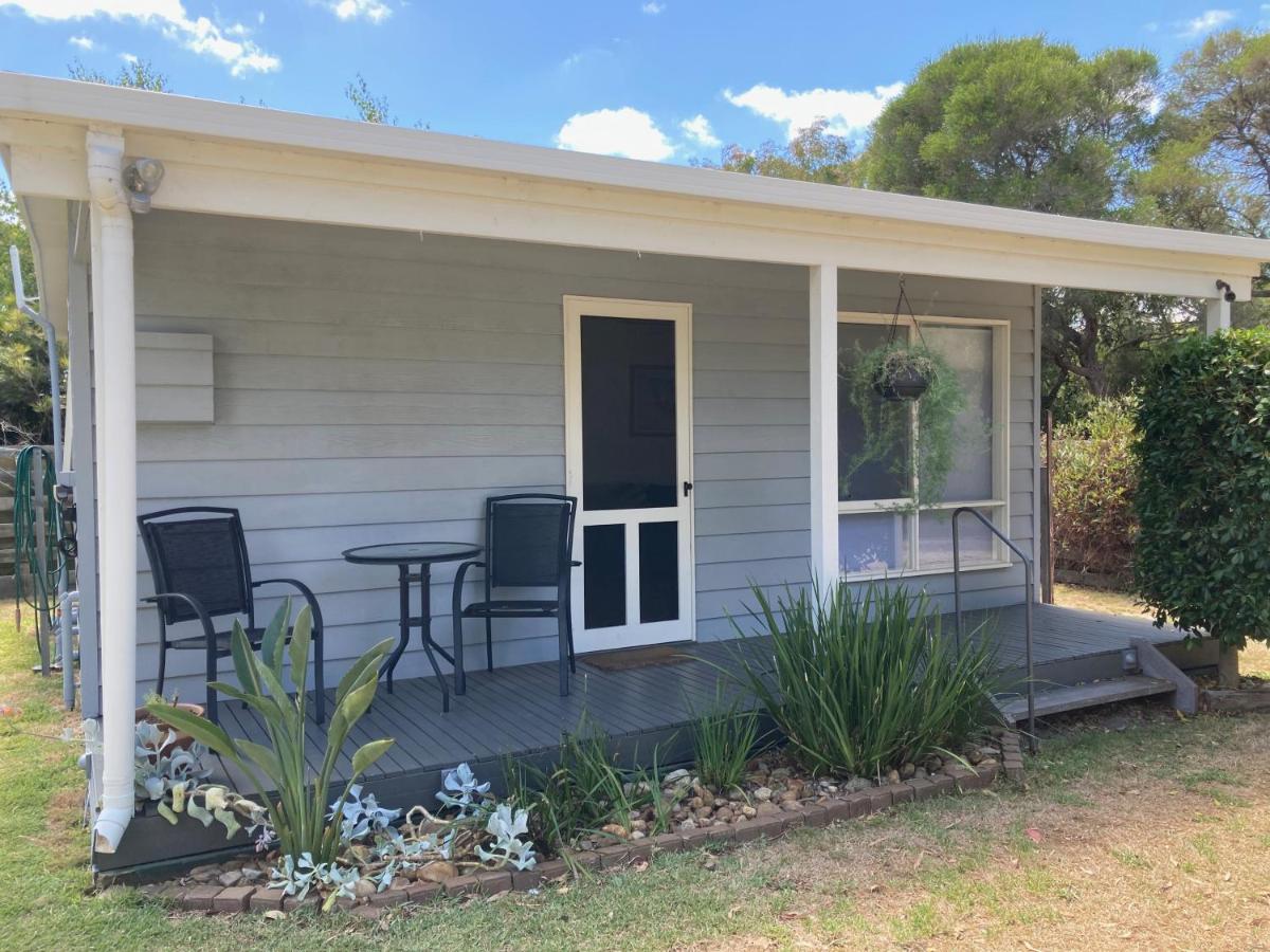 Waterfall Cottage - Ferienwohnung