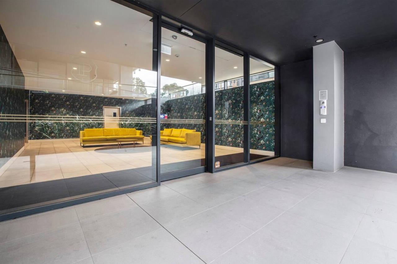 Executive Comfort Living Near La Trobe & RMIT Uni - Ferienwohnung