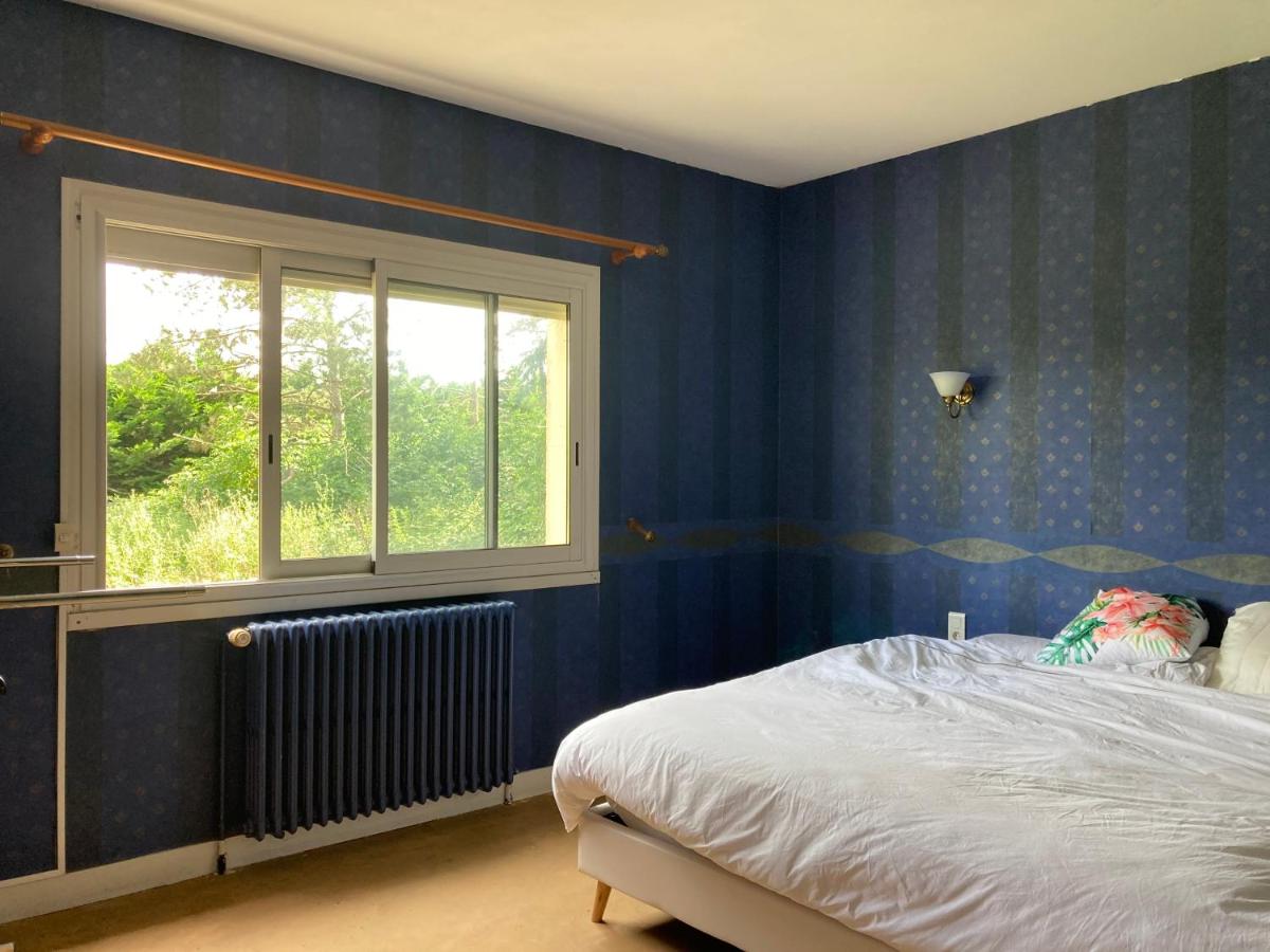 5 Chambres dans une grande maison - B&B Auneau