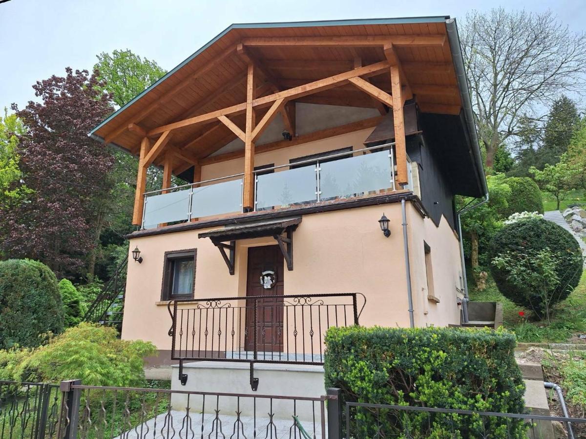 Haus am Berg - Ferienwohnung