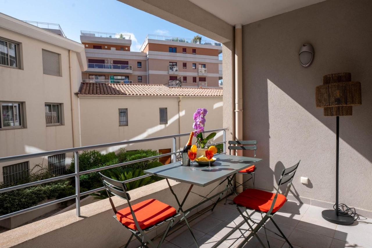 Le Cocon de la Pinède - Antibes proche plage - Bed and Breakfast Antibes