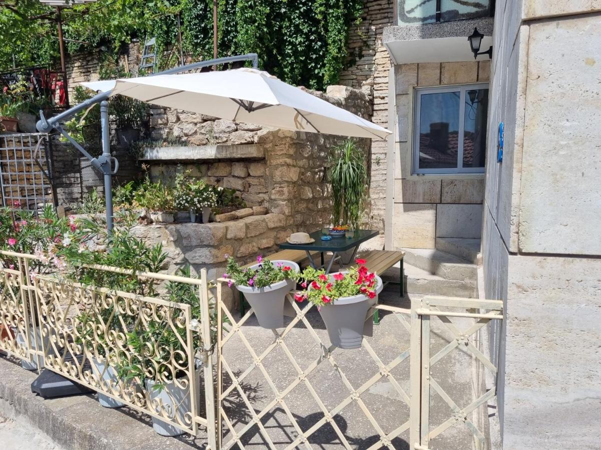 House Vesela - B&B