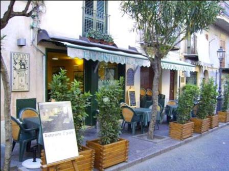 B&B Donjon centro - Bed and Breakfast Castelbuono
