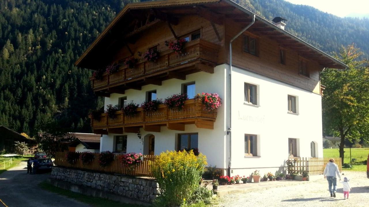 B&B Neustift - Luenerhof - Bed and Breakfast Neustift