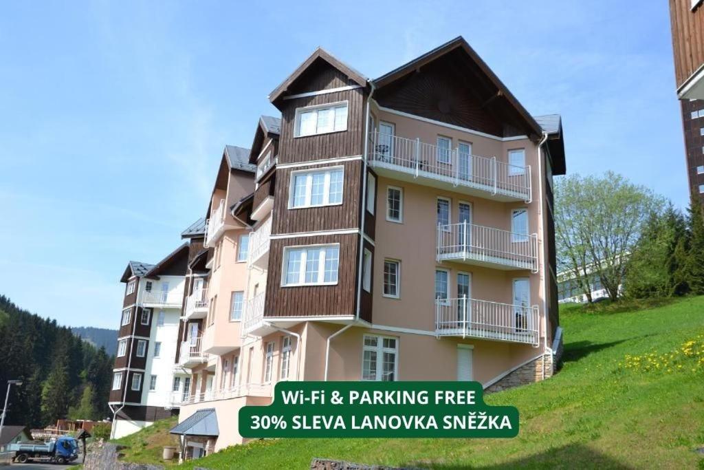Apartmány pod horizontem - B&B Pec pod Sněžkou