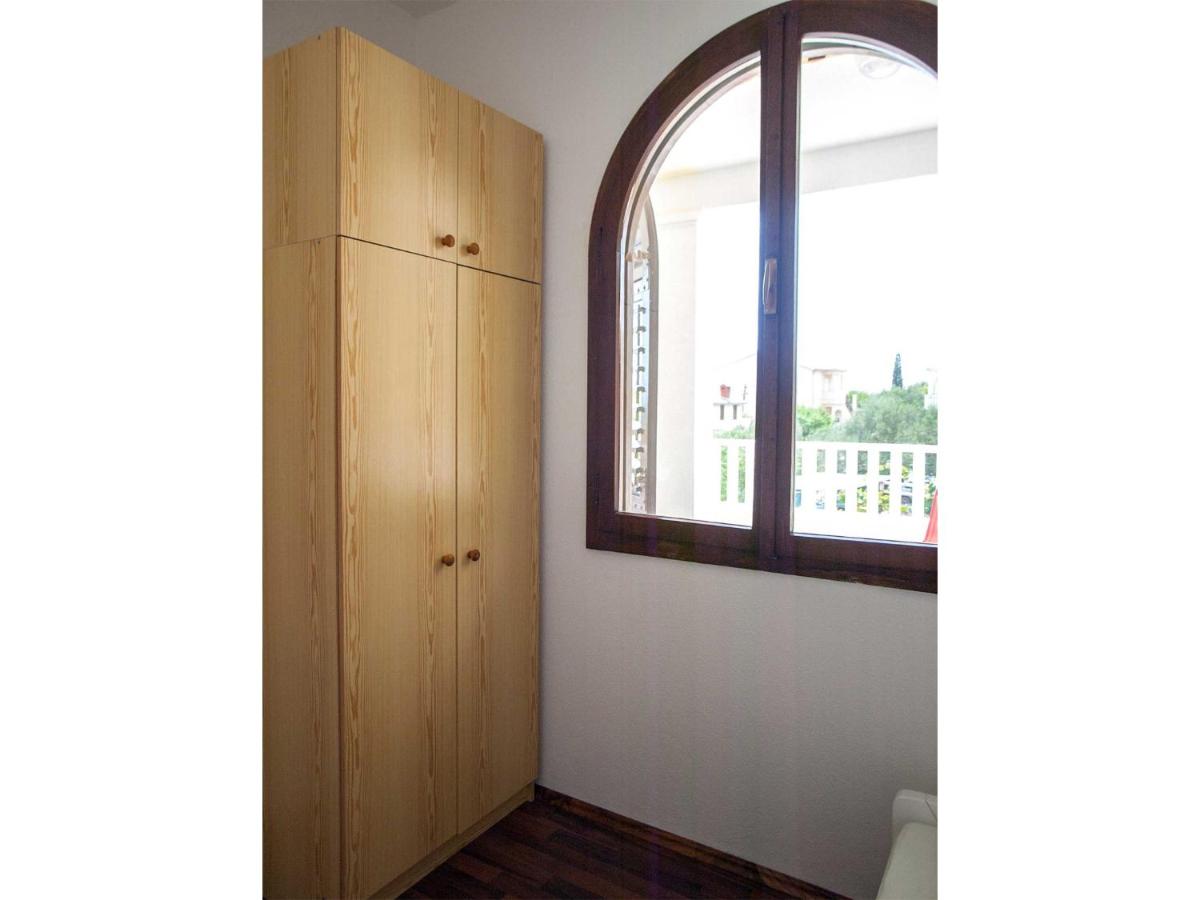Appartamento con 3 Camere da Letto, Terrazza e Vista Mare (5+1)