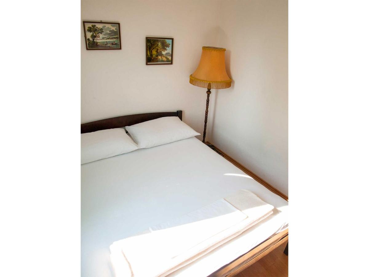 Appartamento con 2 Camere da Letto, Terrazza e Vista Mare (4+1)
