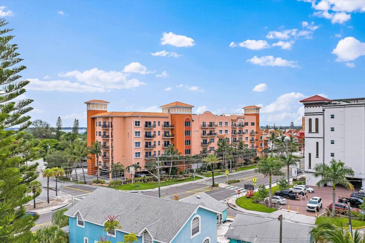 Madeira Bay Resort Bayfront Oasis 1BD 2BA with - B&B St. Pete Beach