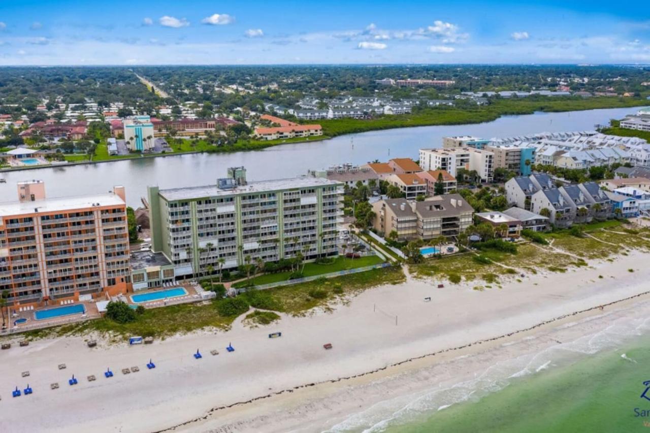 Sand Castle 507 2BD 2BA Beachfront Oasis - Ferienwohnung Clearwater Beach