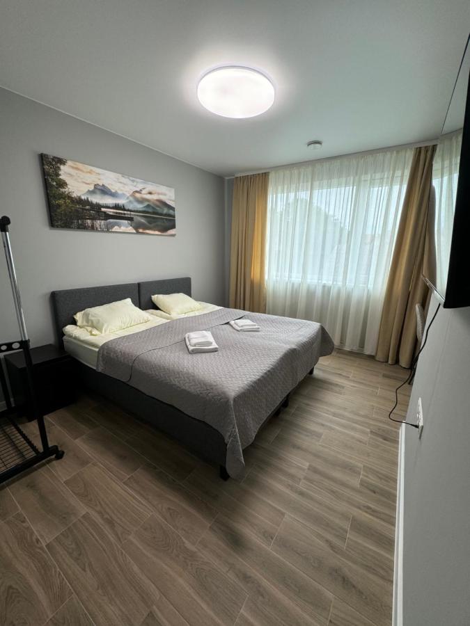 Studio Deluxe