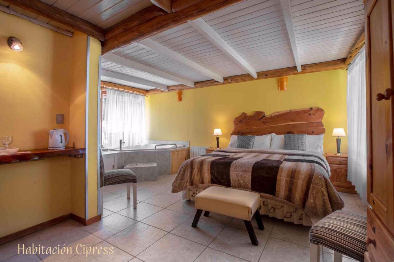 King Room with Spa Bath