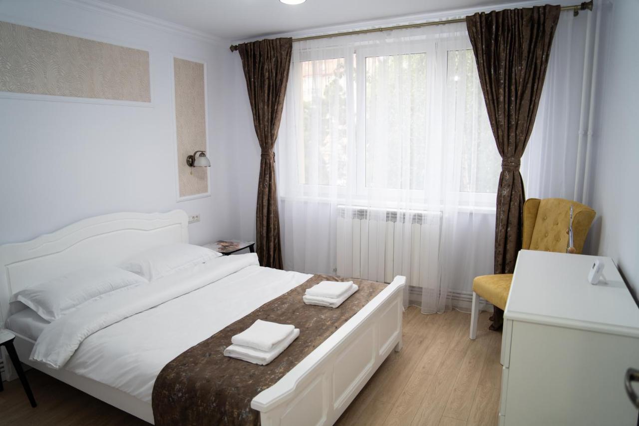 Ultracentral Golden Apartament 6 - B&B Suceava