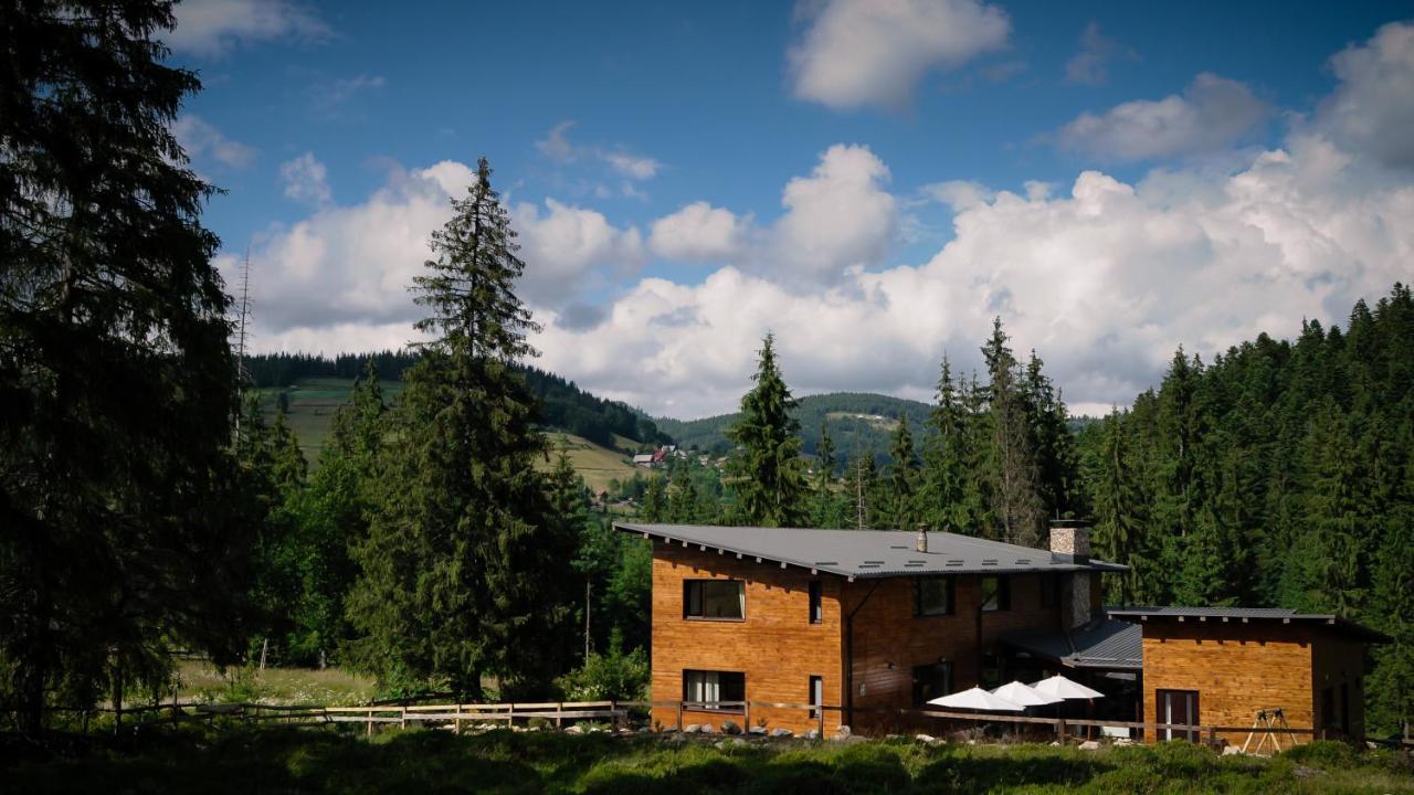 Pension Iara - B&B