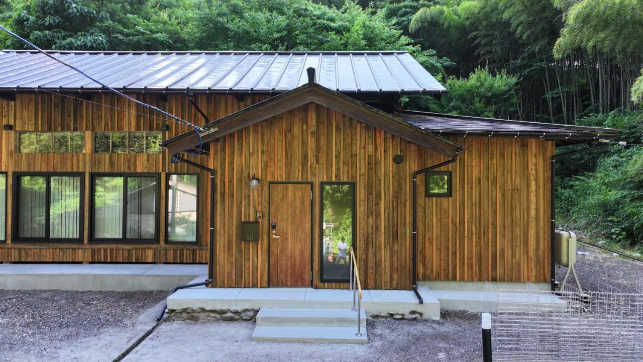 奥阿賀ととのいの宿villa五十島 - B&B Igashima
