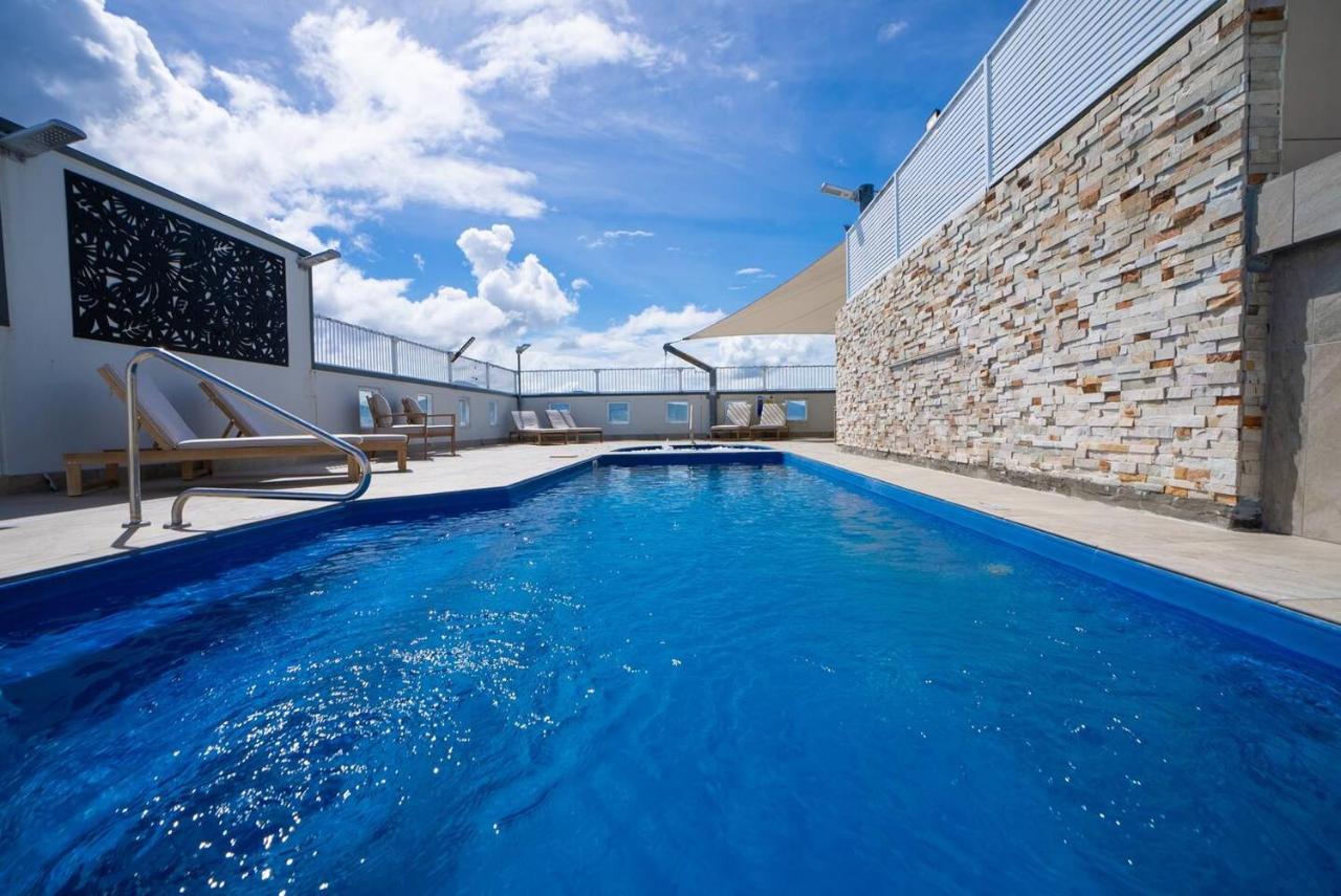 'McLeod Corner' Resort-style Adjacent Apartments - Chambres d’hôtes