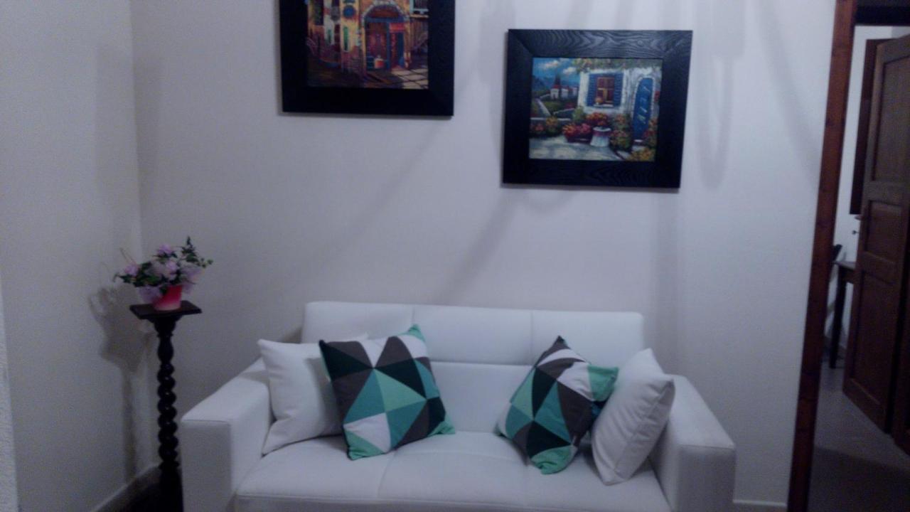 Einzelzimmer mit eigenem Bad