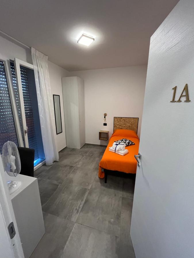 Camera Singola con Bagno Privato Esterno