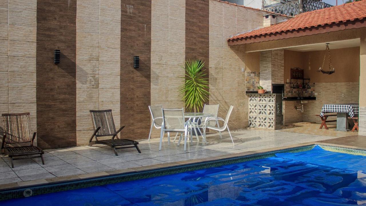 Piscina Aquecida, Ar Cond, Área Gourmet, Bilhar, Wi-Fi - B&B Itanhaém