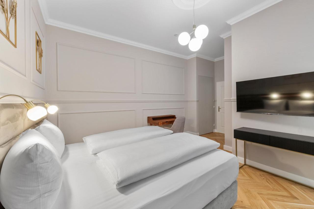 Two-Bedroom Apartment with Terrace and Sauna
