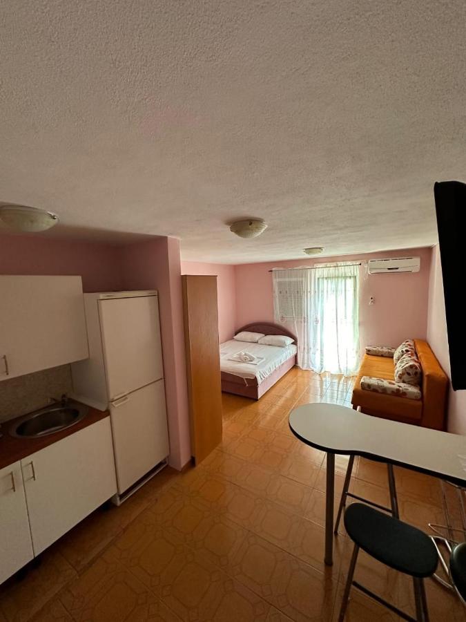 Chambre Deluxe (2 Adultes + 1 Enfant)