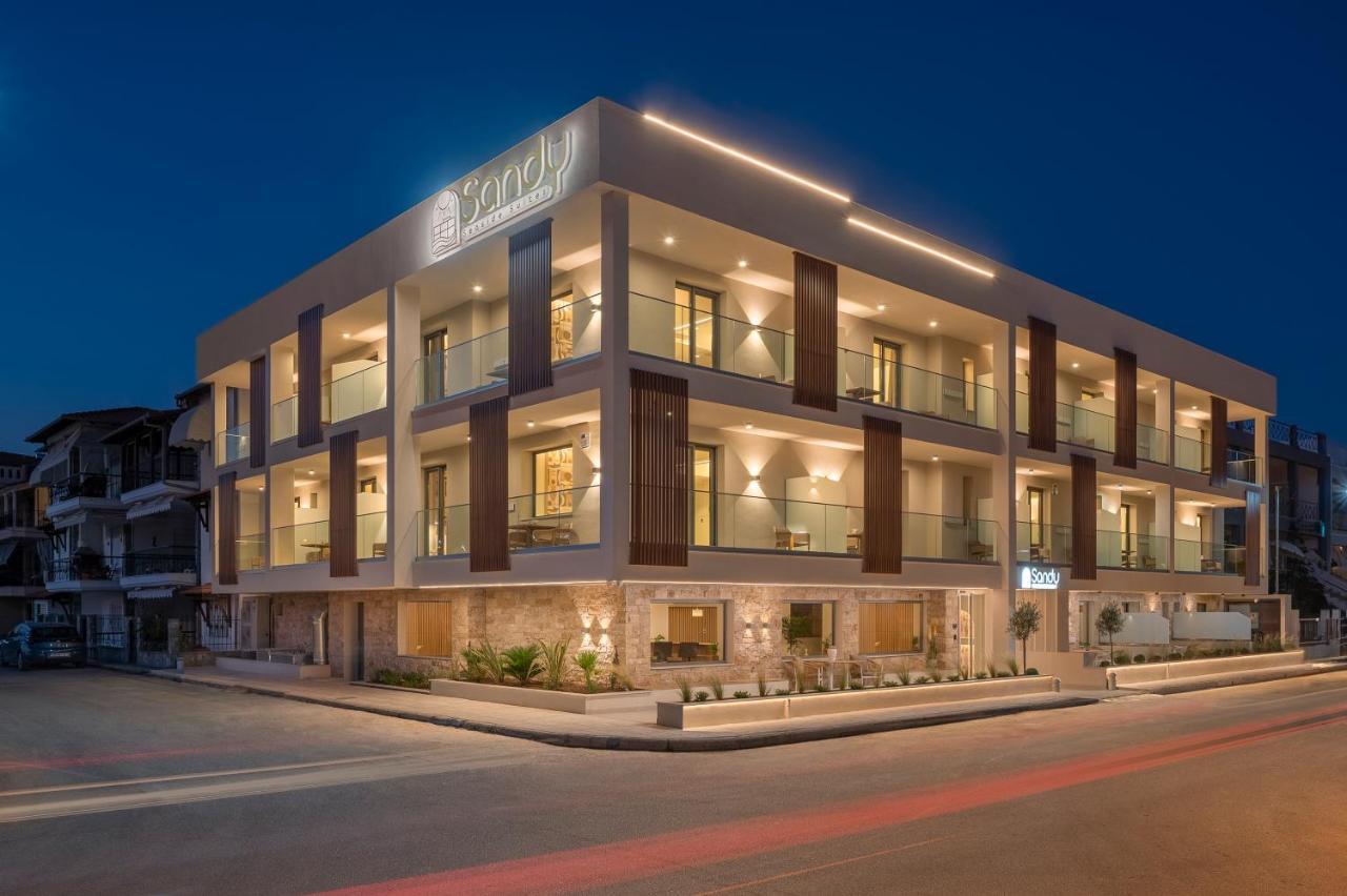 Sandy Seaside Suites - B&B