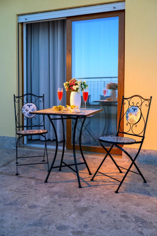Exclusive B&B - B&B