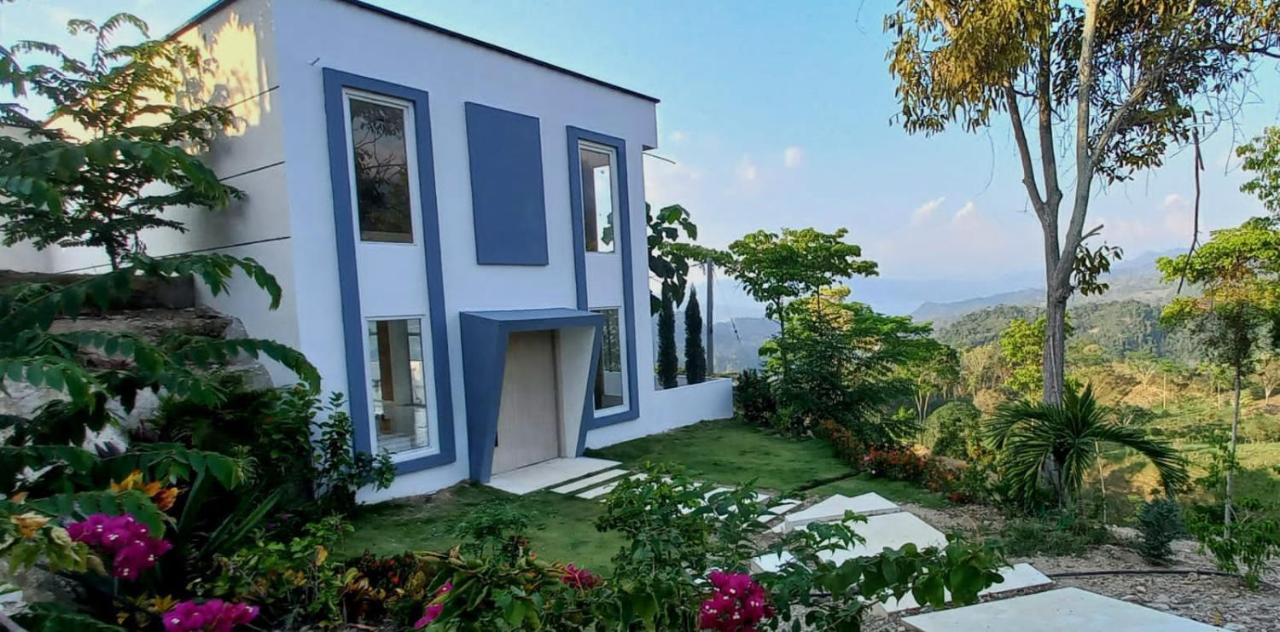 CABAÑA TOPOCORO HiDROSOGAMOSO - Bed and Breakfast