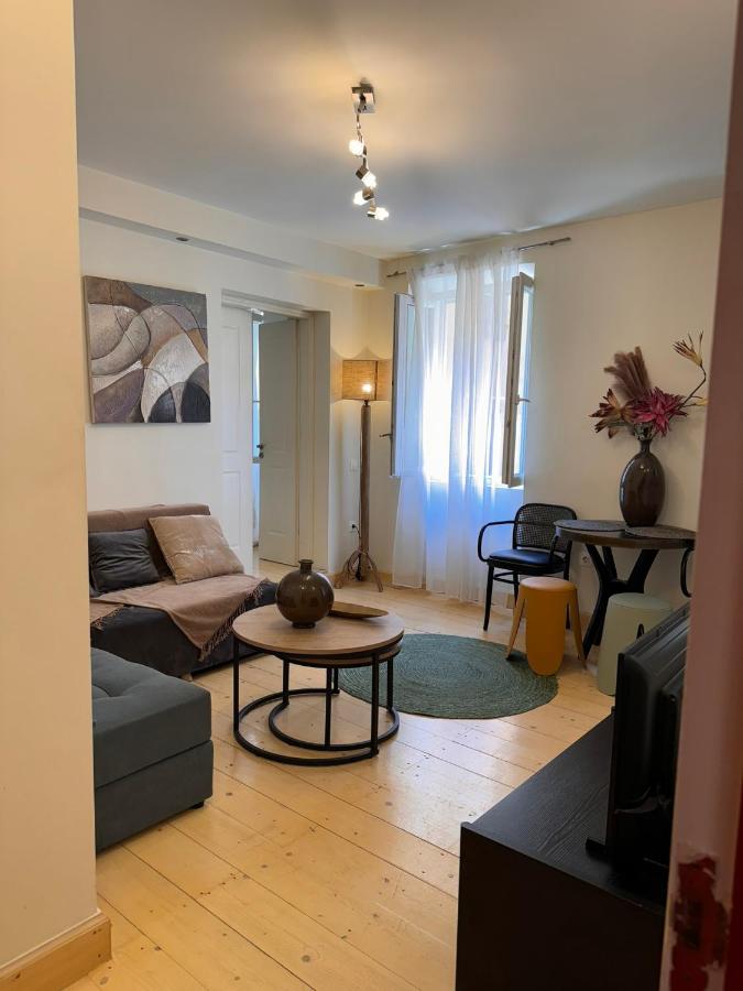 THE CENTRIC Apt by LOC HOSPITALITY - B&B Karyófyto