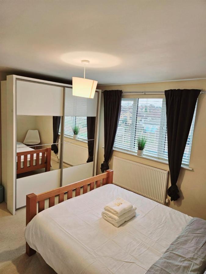 Guest Room stay in Dartford- Close to all amenities - Chambres d'hôtes Dartford