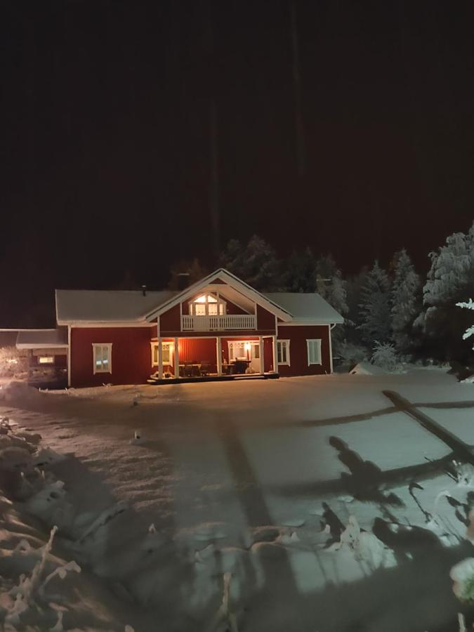 Villa mit Gartenblick