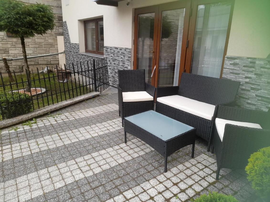 Apartamenty DANUTA - Bed and Breakfast