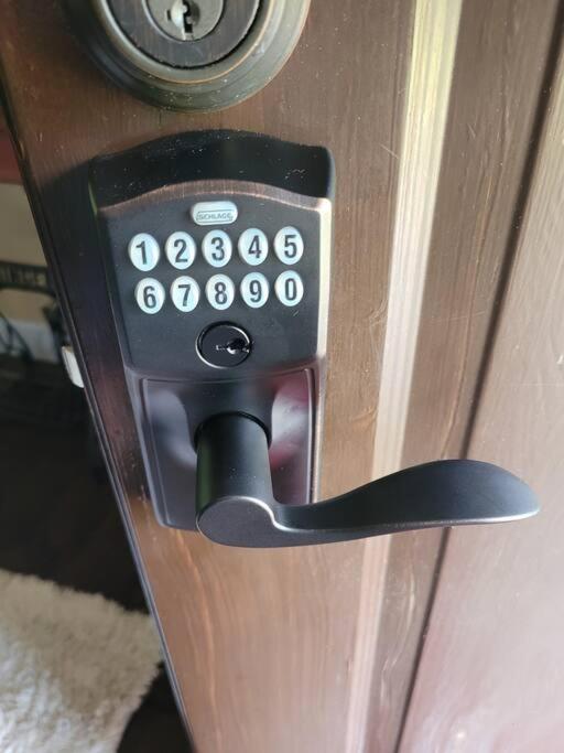 The Red House on the Mountain Top - Chambres d’hôtes Cookeville