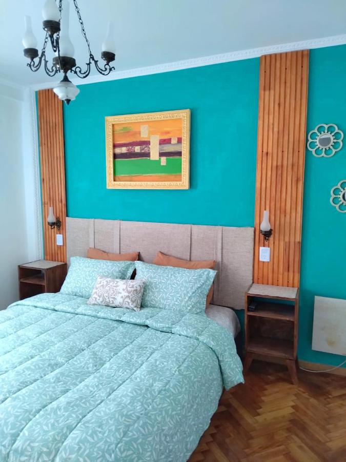Jazmines Apart Olivos - Bed and Breakfast