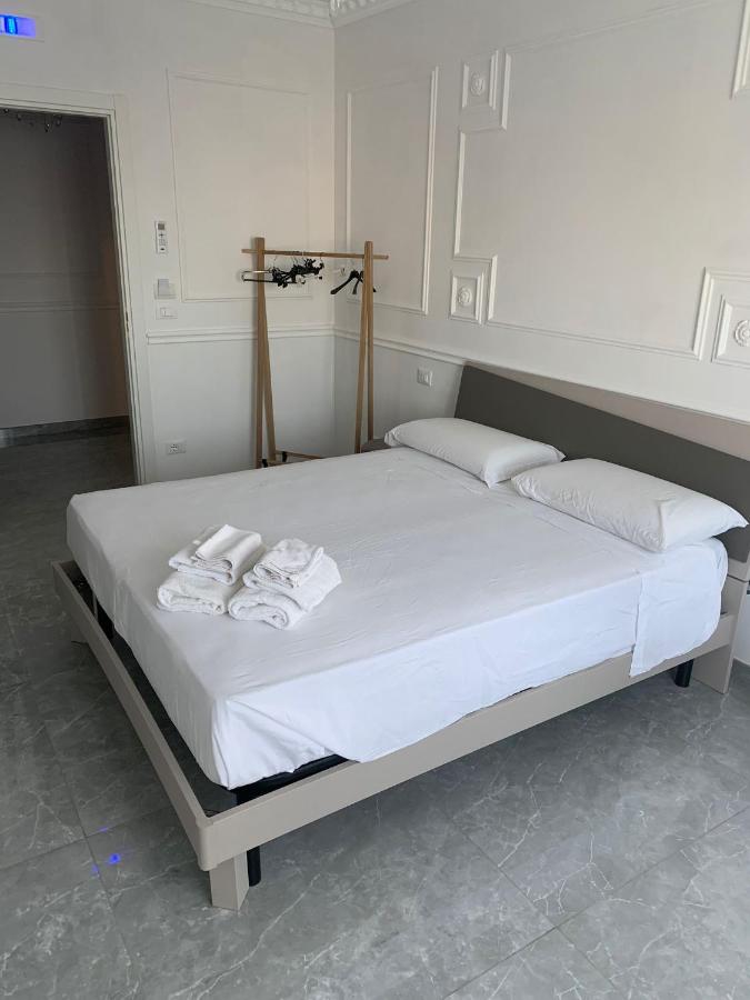 Appartamento Monolocale con 1 Letto Matrimoniale