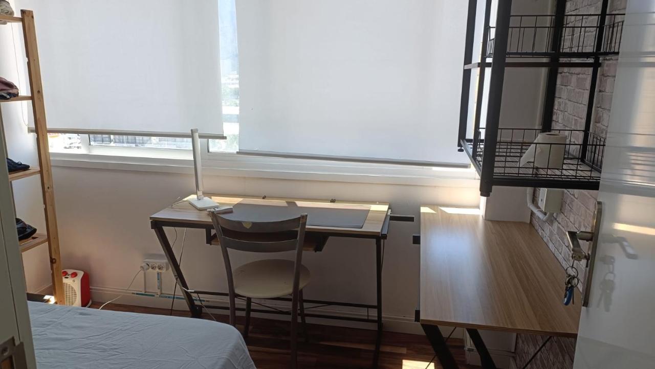 Single Room with Shared Bathroom