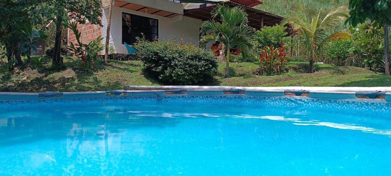 Casa en el campo - villeta - B&B