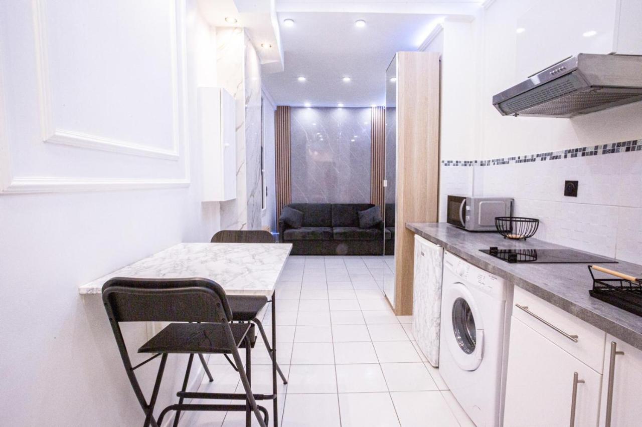 Appartement Royal carré d'or de Paris 17 eme - B&B