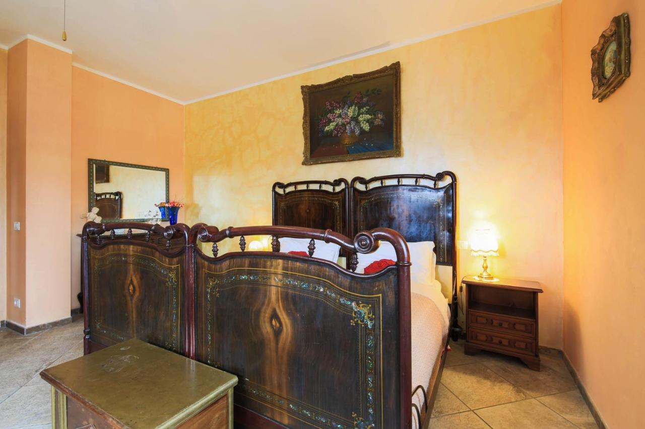 Two Connecting Double Rooms